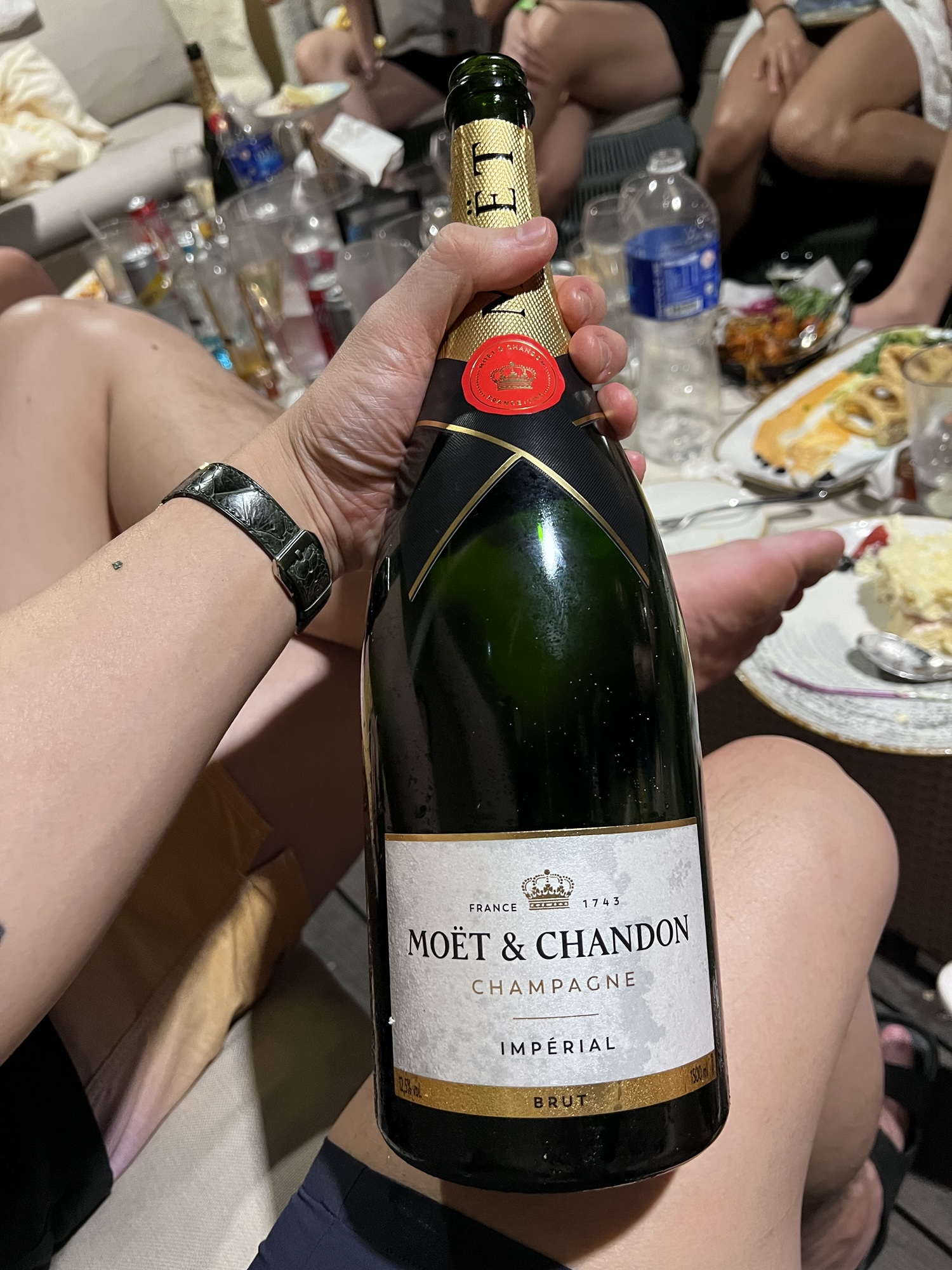 Unrated. Moët & Chandon Imperial Brut.