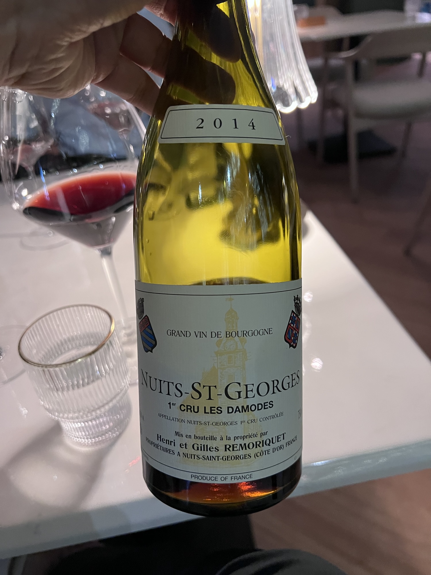 3.9(V). Henri et Gilles Remonriquet Nuits-St-Georges 2014.