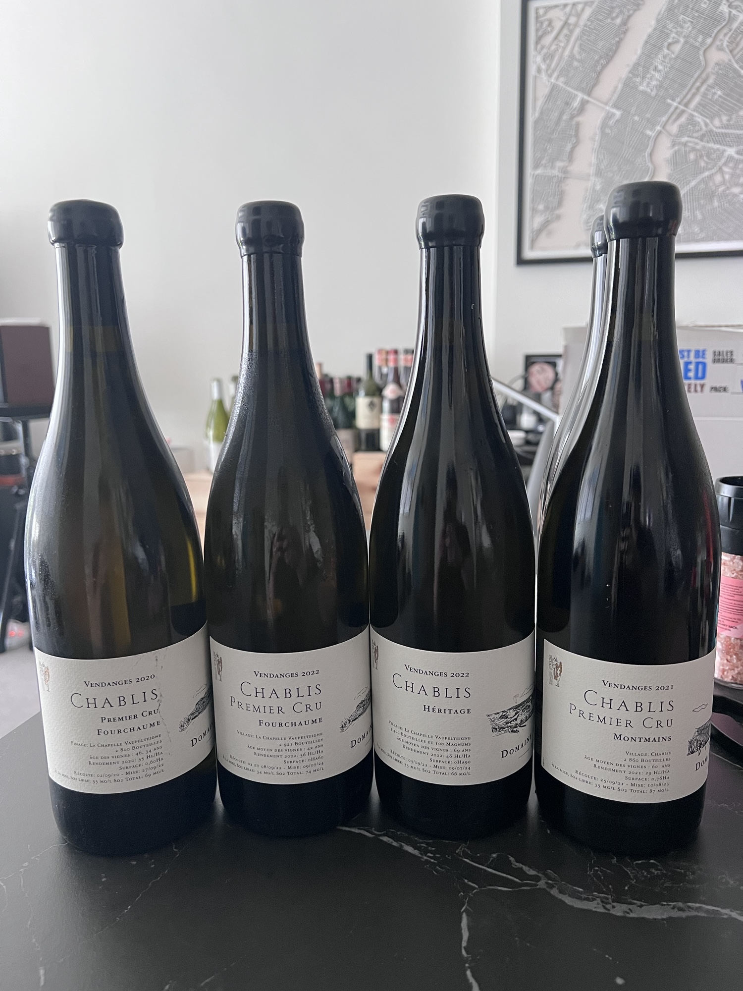 Domaine Jean Dauvissat’s various village and 1er cru ‘Fourchaume’ and ‘Montmains’ Chablis across 2020, 2021 and 2022.