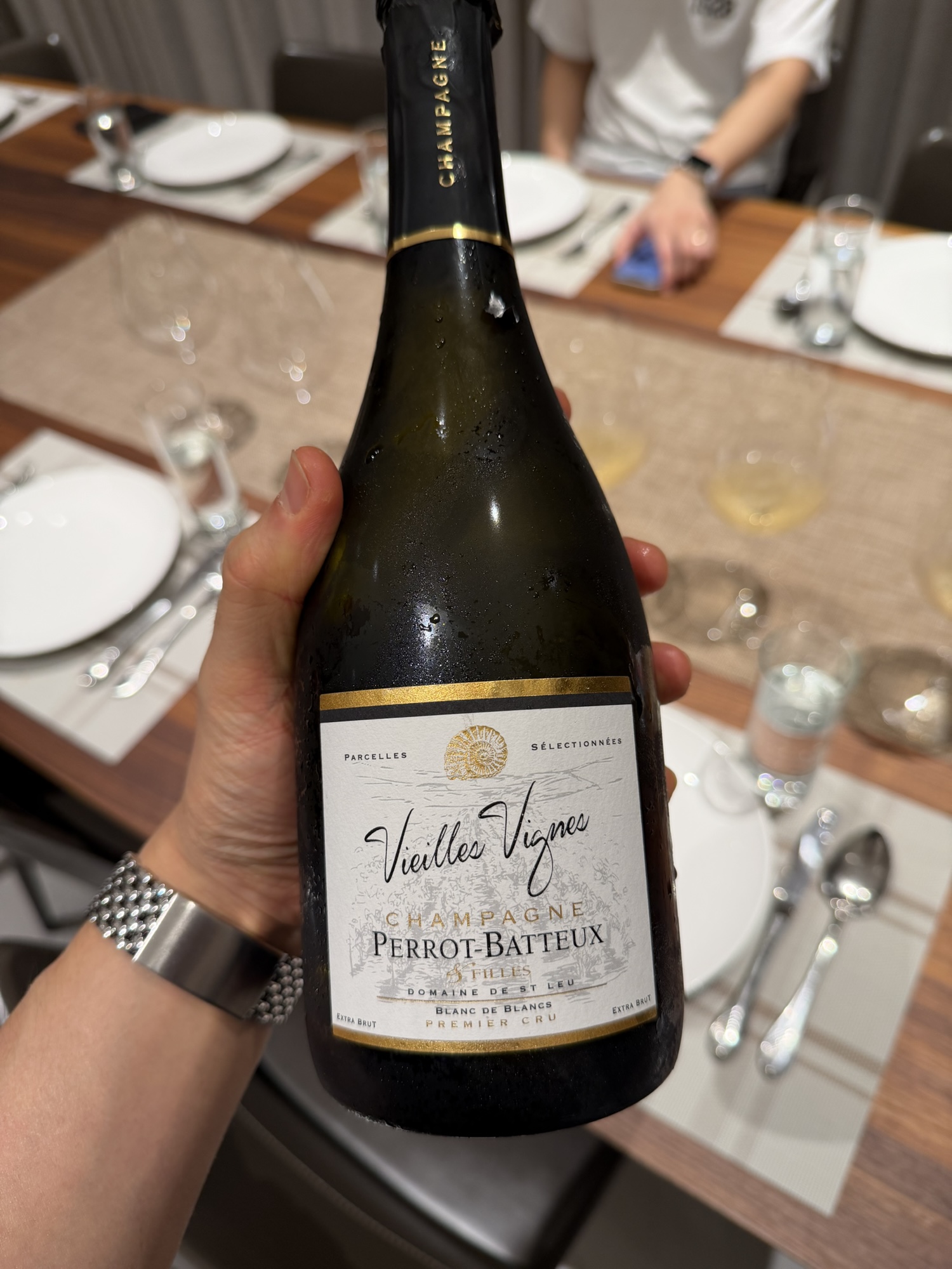 Unrated. Domaine Perrot-Batteux’s Vieilles Vignes Blanc de Blanc champagne 1er cru extra brut.