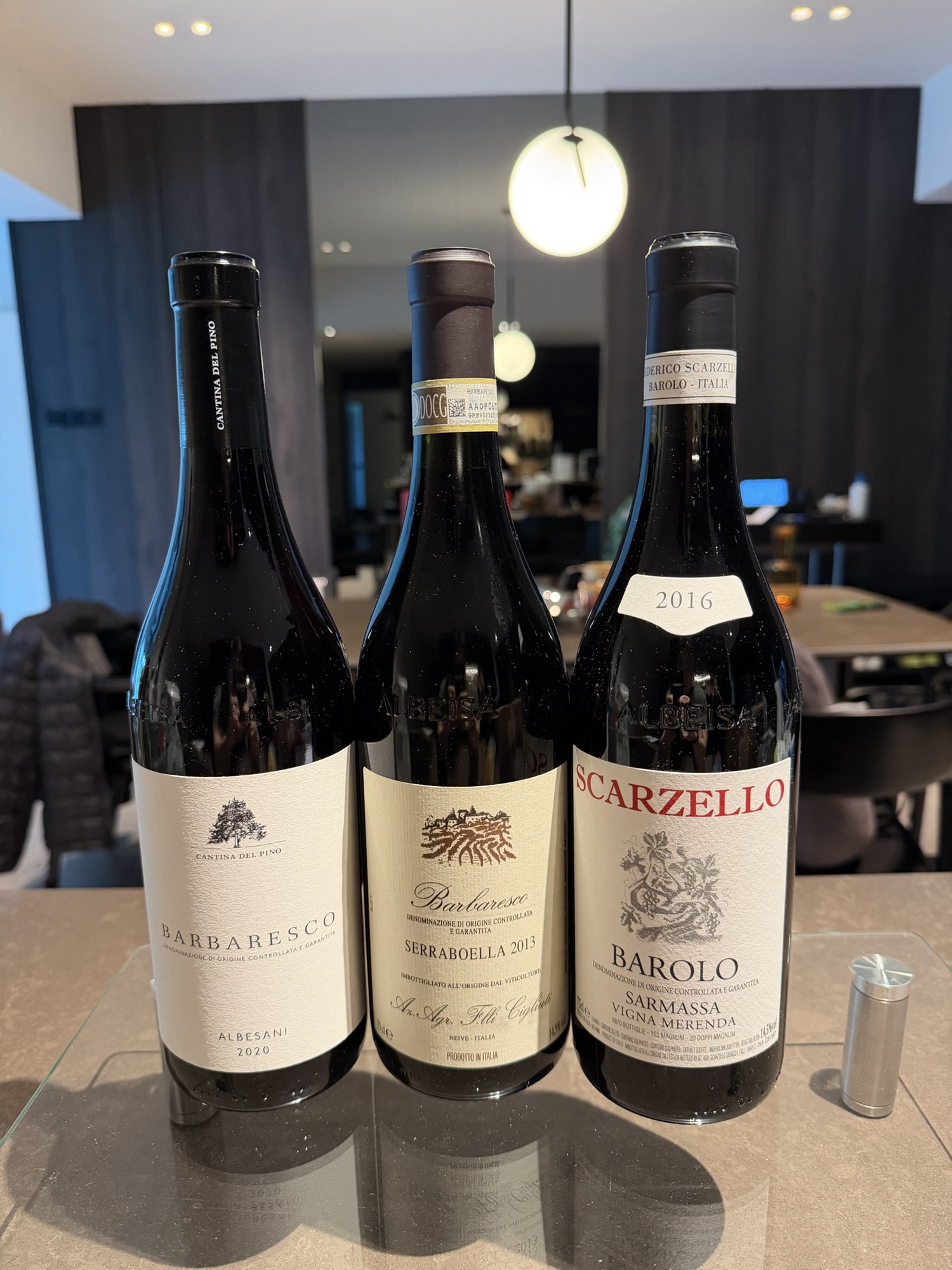 Cantina del Pino’s Barbaresco ‘Albesani’ 2020, Cigluiti Barbaresco ‘Serraboella’ 2013 (ex-cellar release), and Scarzello Barolo ‘Sarmassa Vigna Merenda’ 2016.